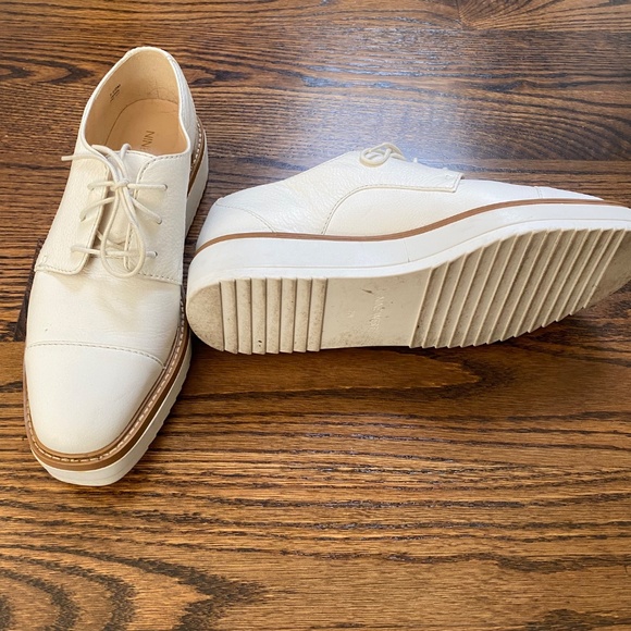 Nine West Cream Platform Shoes - Picture 5 of 9